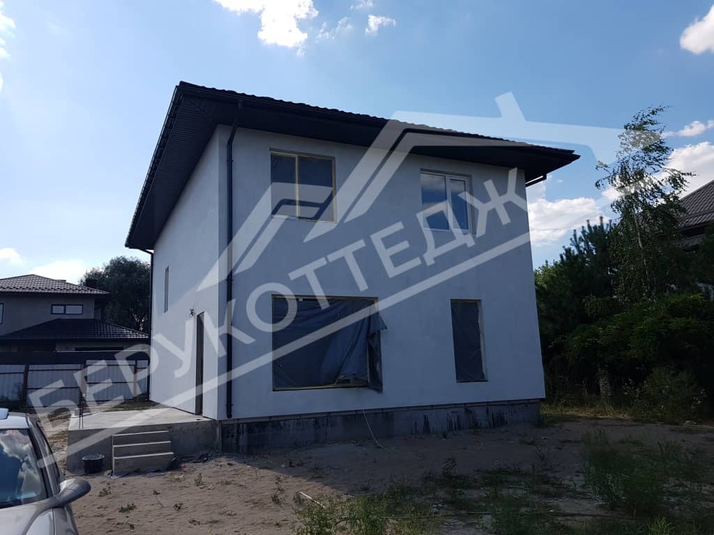 Двухэтажный дом в Сергиевом Посаде - общий вид